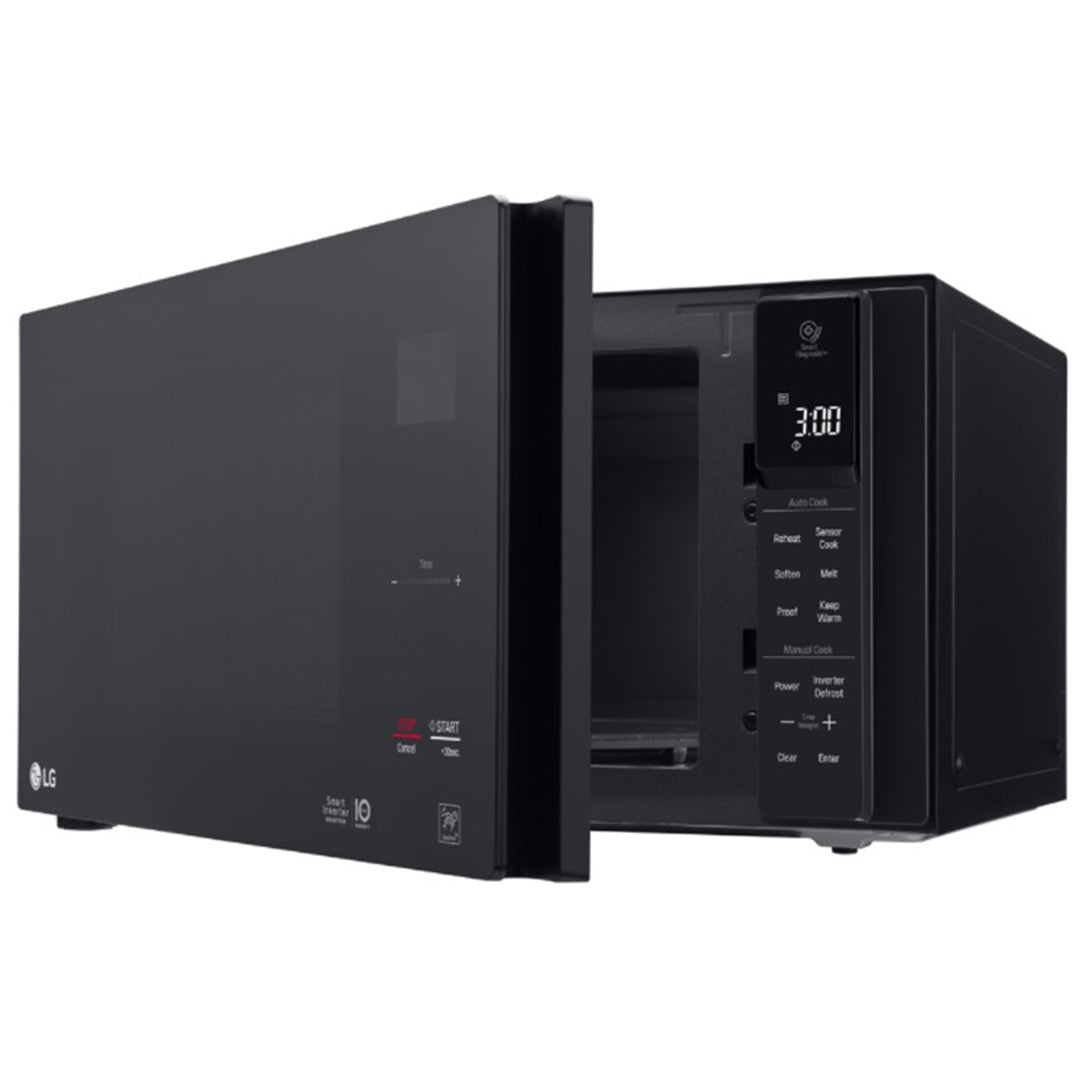 LG 42L Smart Inverter Microwave Matte Black image_3