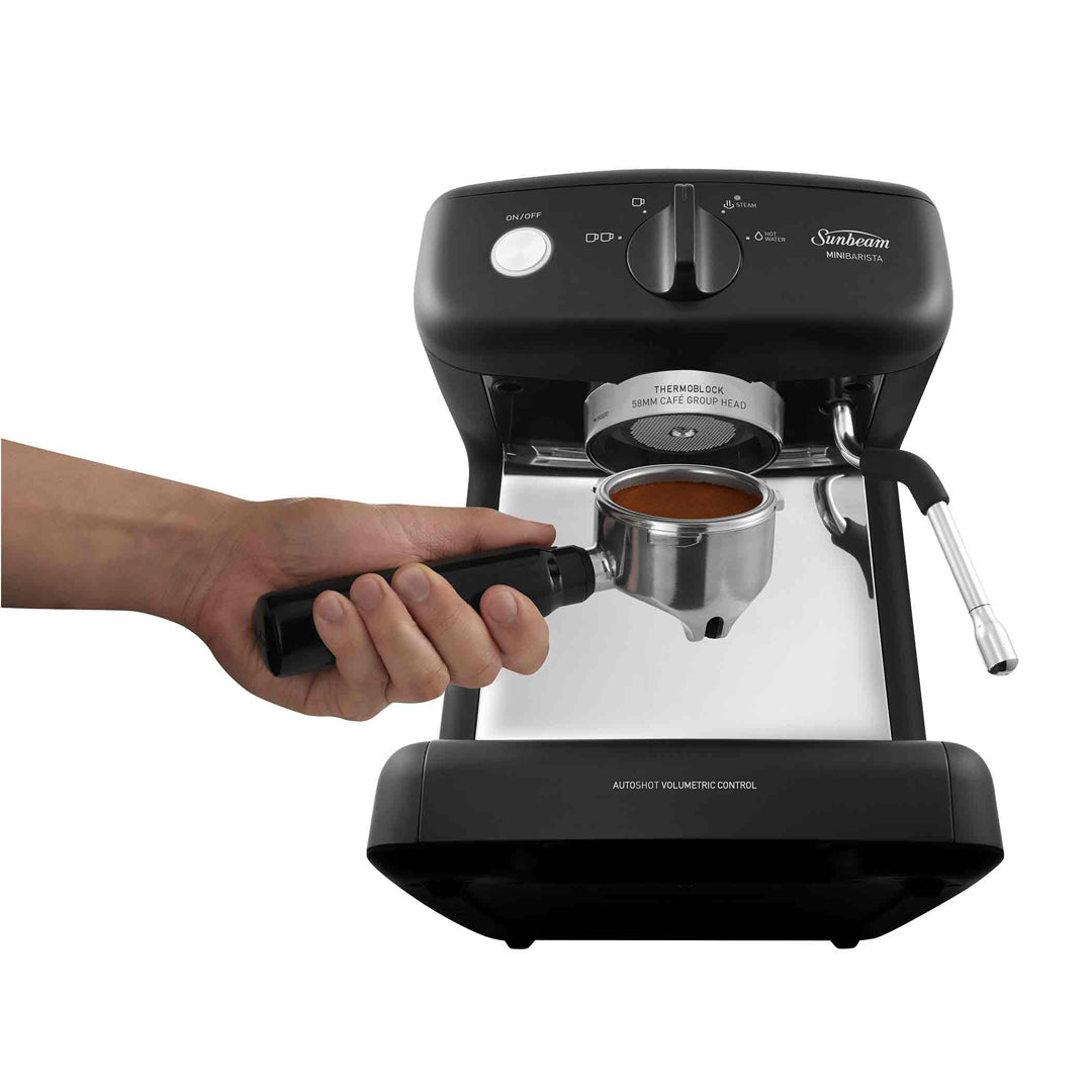 Sunbeam Black Mini Barista Espresso Machine image_5